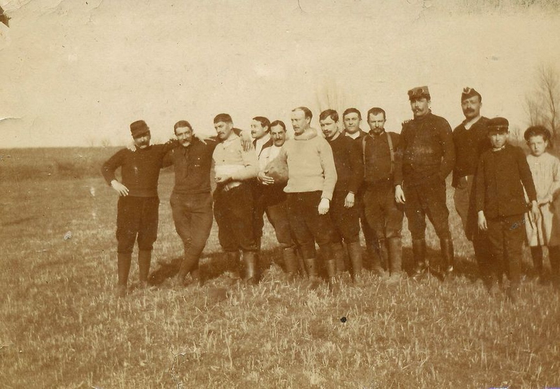 gabriel-bourlaud-1918-equipe-football.jpg