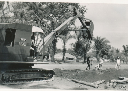 1950 RCA chantier routier2