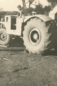 1950 RCA chantier routier7