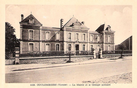 Coulombiers CPA Mairie Groupe scolaire