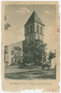 Le Vigeant - L'église et son clocher roman