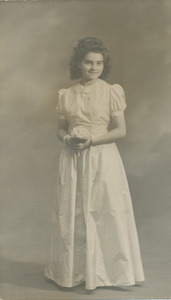 Ginette Bayle en octobre 1943