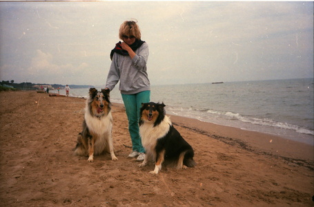 Cyann, Cristal et Kat à Carqueiranne en 1988