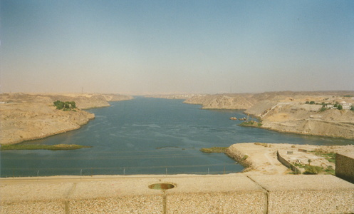 Le lac Nasser vu du sommet du haut barrage d'Assouan