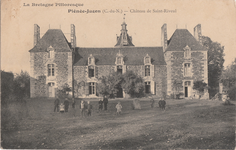 Plenee-Jugon_Chateau_de_Saint-Riveul.jpg