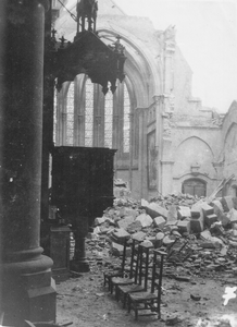Lorient 1944 ap bombardements eglise