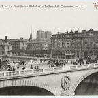 Paris - Le pont Saint-Michel et le Tribunal de Commerce