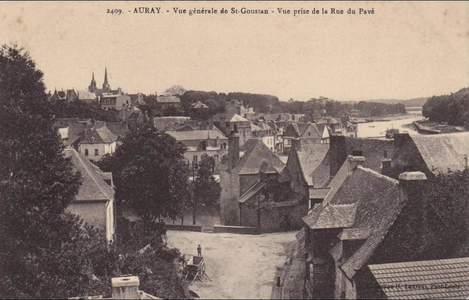 Auray - Saint-Goustan Vue de la rue du Pavé